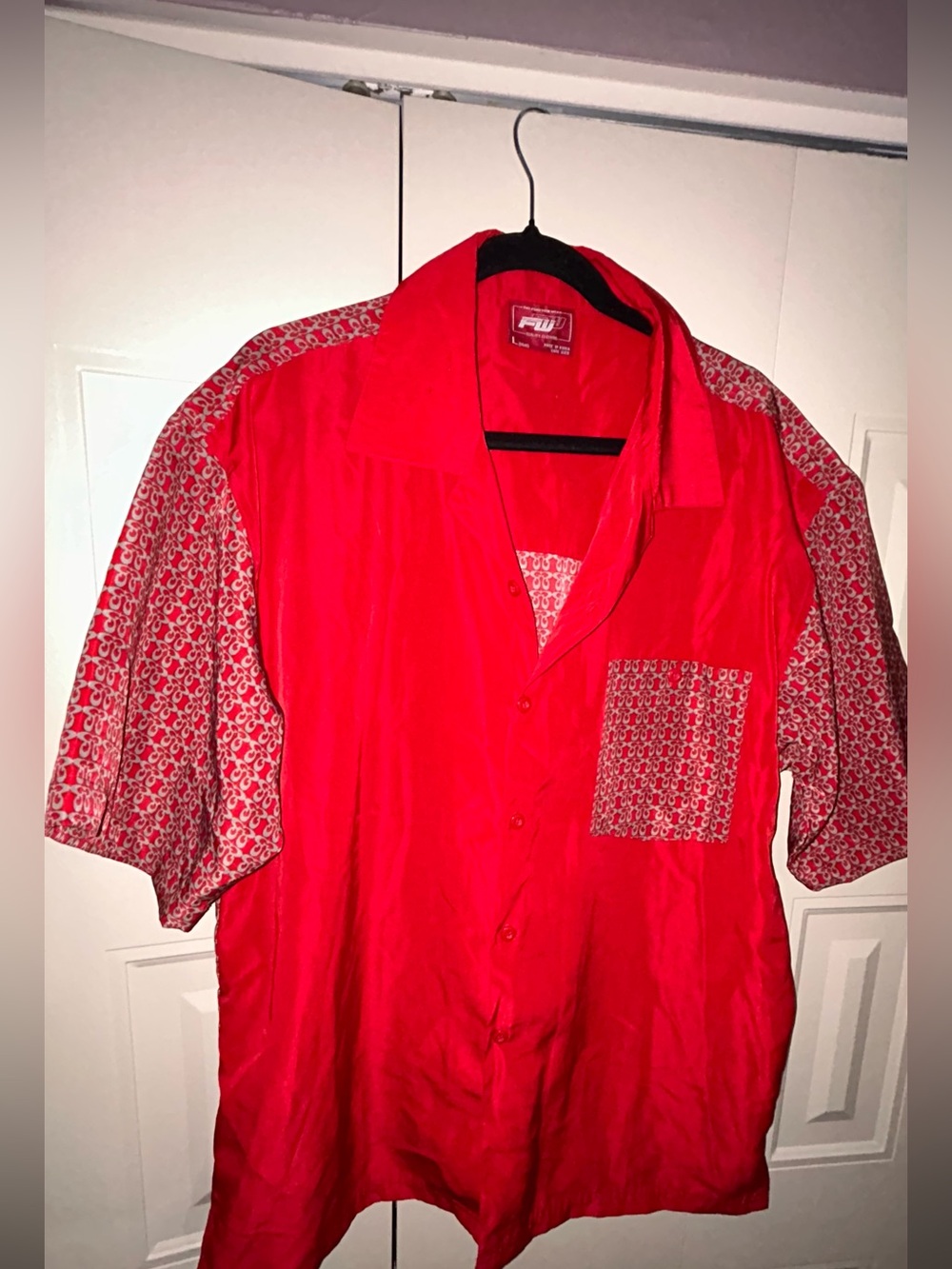 Men’s short sleeve Dress Shirt with pocket Full button up